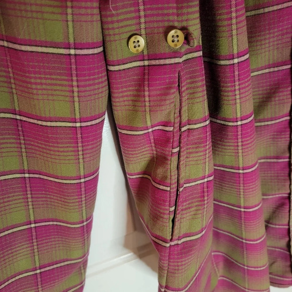 Burton Dryride Blitz Flannel. Snowboarding. Pink and green. Womens M - Picture 2 of 10